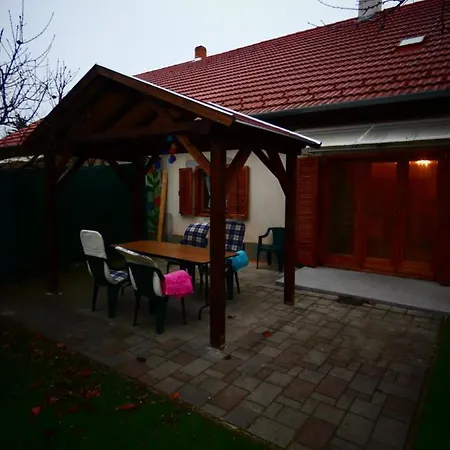 Appartamento Réka Apartmanház *